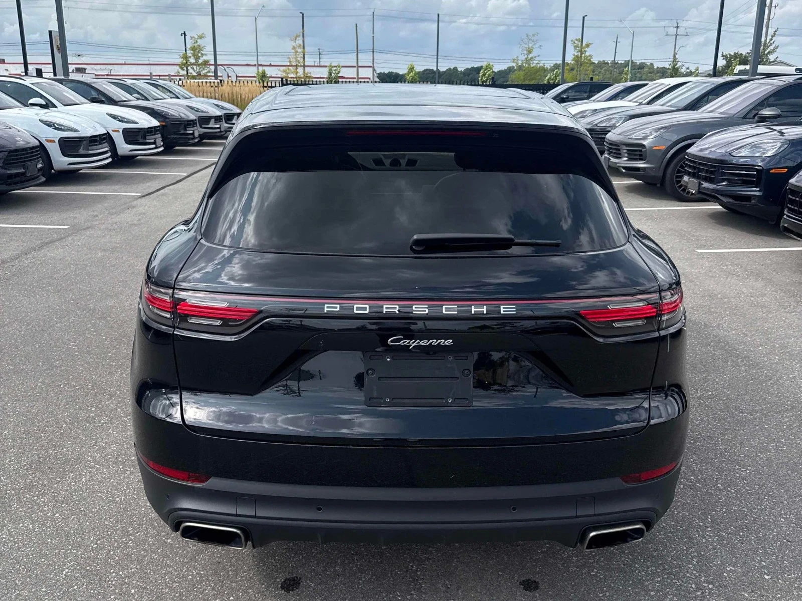 Porsche Cayenne * Premium pkg * Цена до България & АвтоКредит, снимка 6 - Автомобили и джипове - 56244232