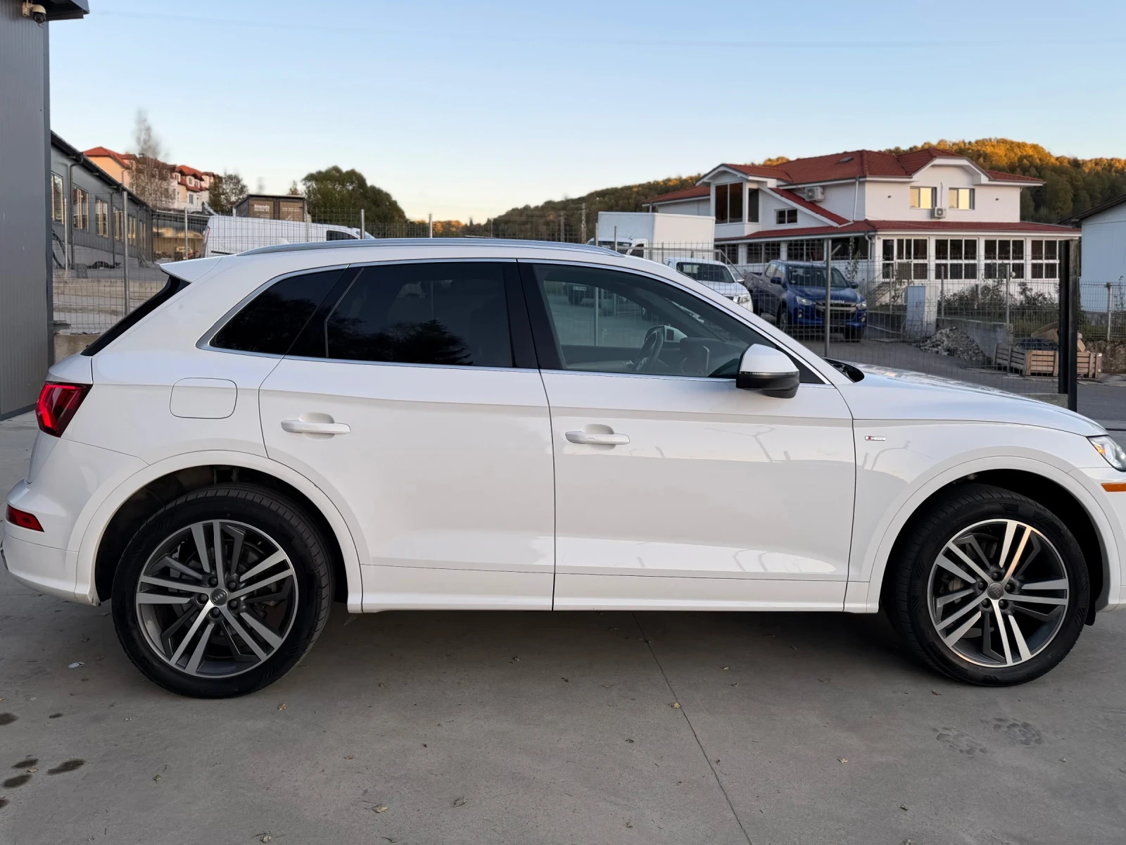 Audi Q5 S Line Technik Quattro, снимка 5 - Автомобили и джипове - 56377294