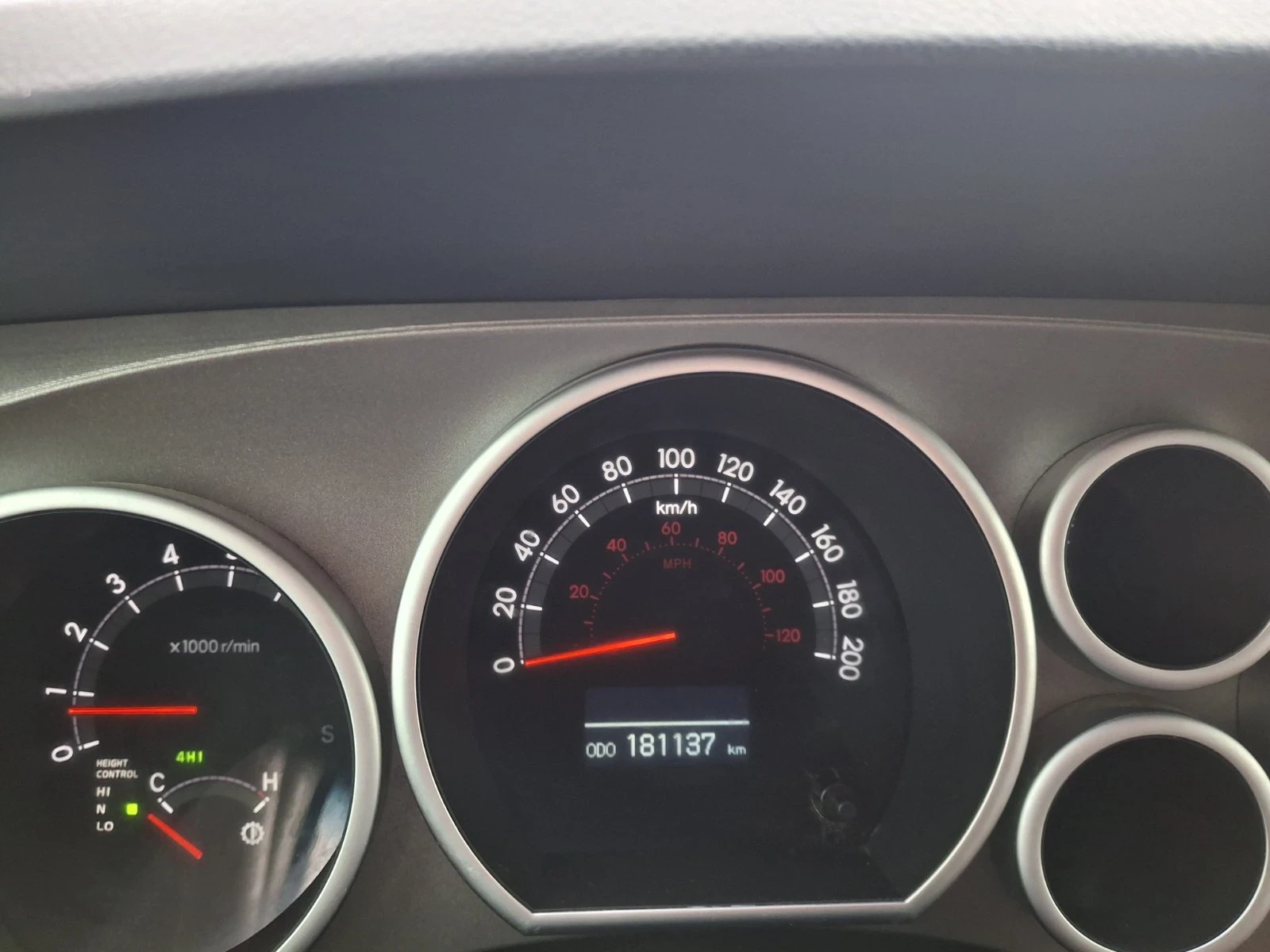 Toyota Sequoia, снимка 7 - Автомобили и джипове - 56554923