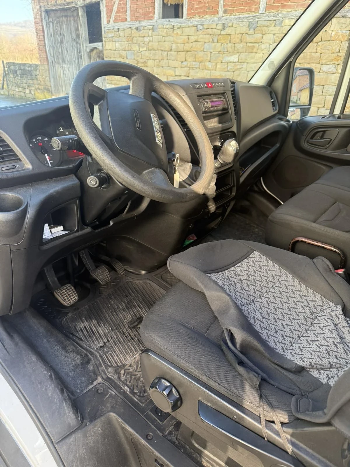 Iveco Daily 35-14 - изображение 7