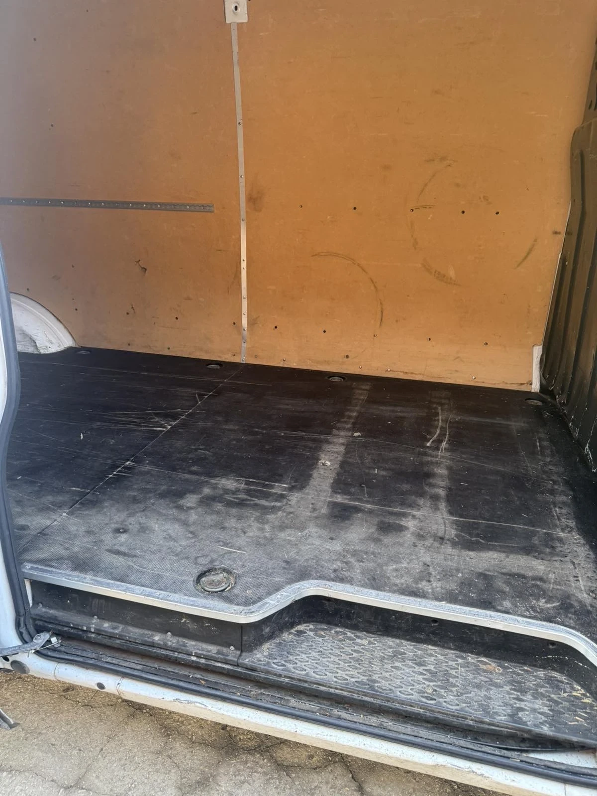 Iveco Daily 35-14 | Mobile.bg � ����������� 11