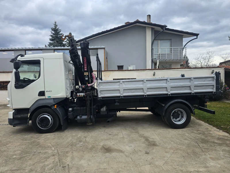 Mercedes-Benz Atego VOLVO FL 240 Тристранен самосвал с Кран , снимка 4 - Камиони - 52990934