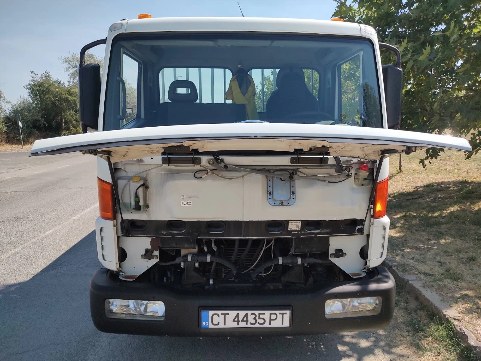 Nissan Atleon 35.15 Тристранен самосвал  - изображение 6