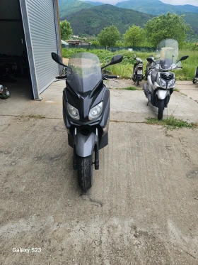 ������ Yamaha X-max