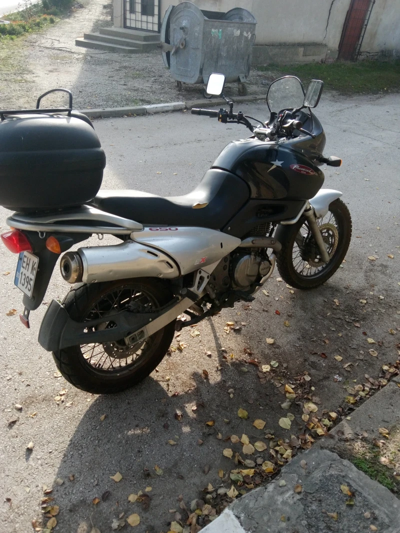 Suzuki XF Freewind, снимка 3 - Мотоциклети и мототехника - 52716584