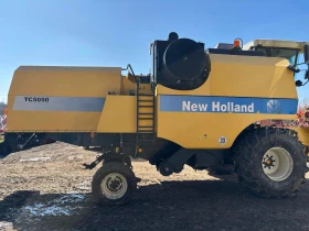 Комбайн New Holland ТС 5050, снимка 1