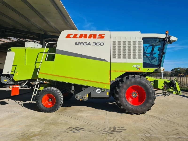 Комбайн Claas Mega 360, снимка 6 - Селскостопанска техника - 52225521
