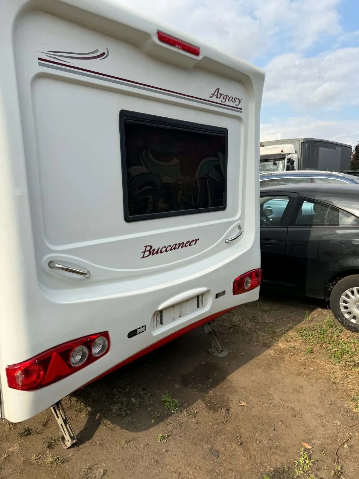 Каравана Buccaneer Agrosy 550, снимка 4 - Каравани и кемпери - 55610048
