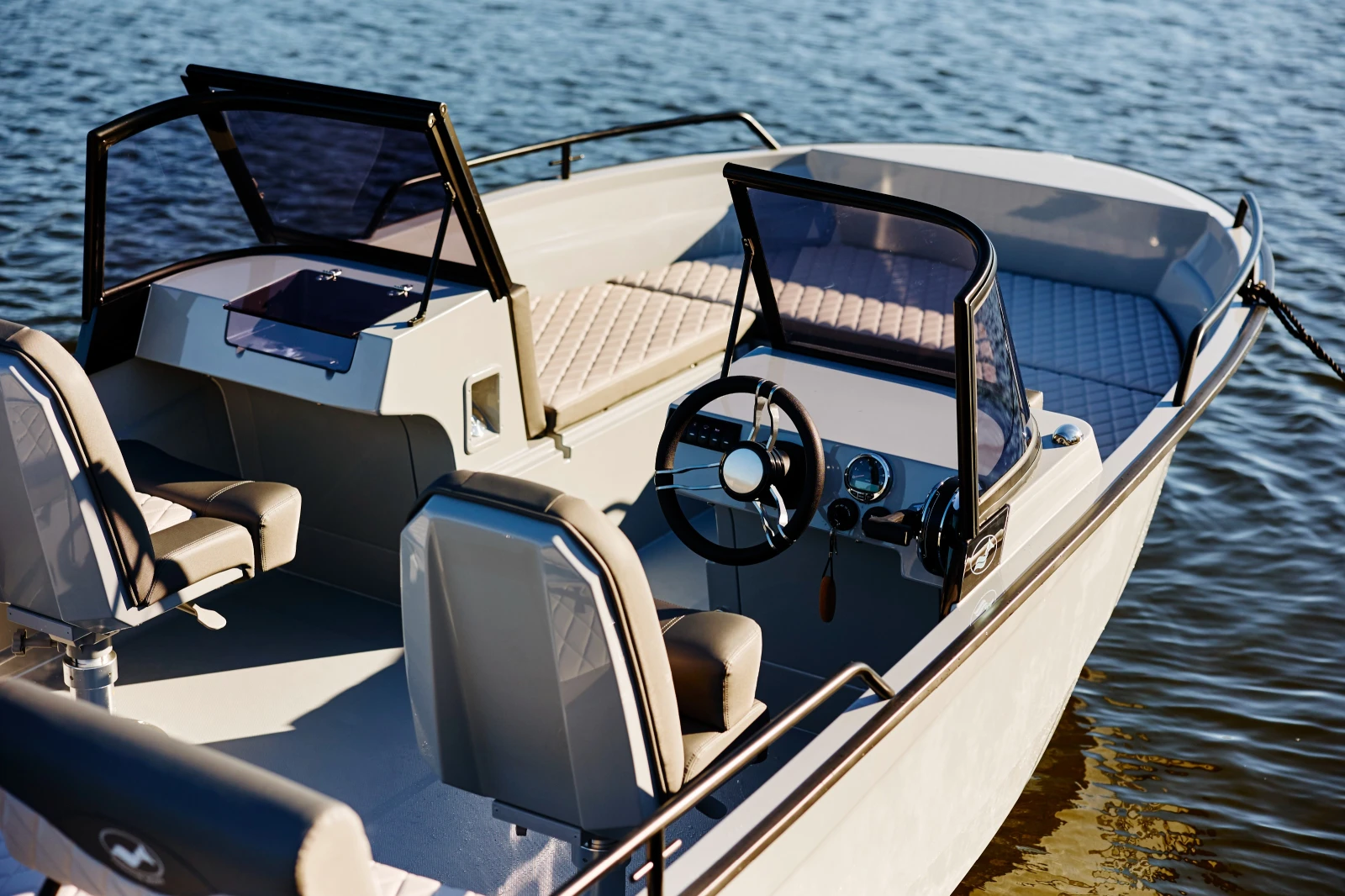 ����� ��������� ������������ PEGAZUS 500 Bow Rider | Mobile.bg � ����������� 11