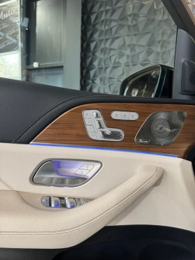 Mercedes-Benz GLS 450 d 4 MATIC * AMG * FULL Екстри*  ПАНОРАМА* 7 МЕСТА, снимка 12