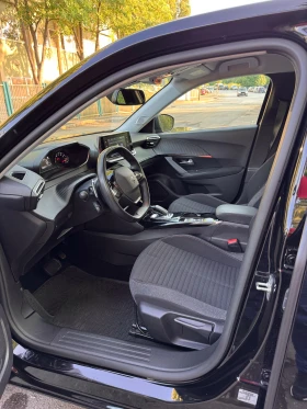 Peugeot 2008 PureTech автоматик, снимка 7