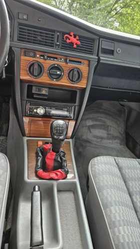 Mercedes-Benz 190 2.3   | Mobile.bg    7