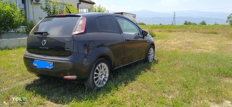 Fiat Punto, снимка 4 - Автомобили и джипове - 48235971