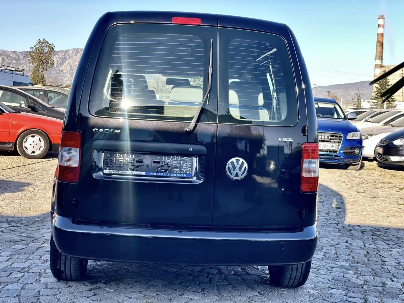 VW Caddy 1.9  7-места, снимка 4 - Автомобили и джипове - 47977102