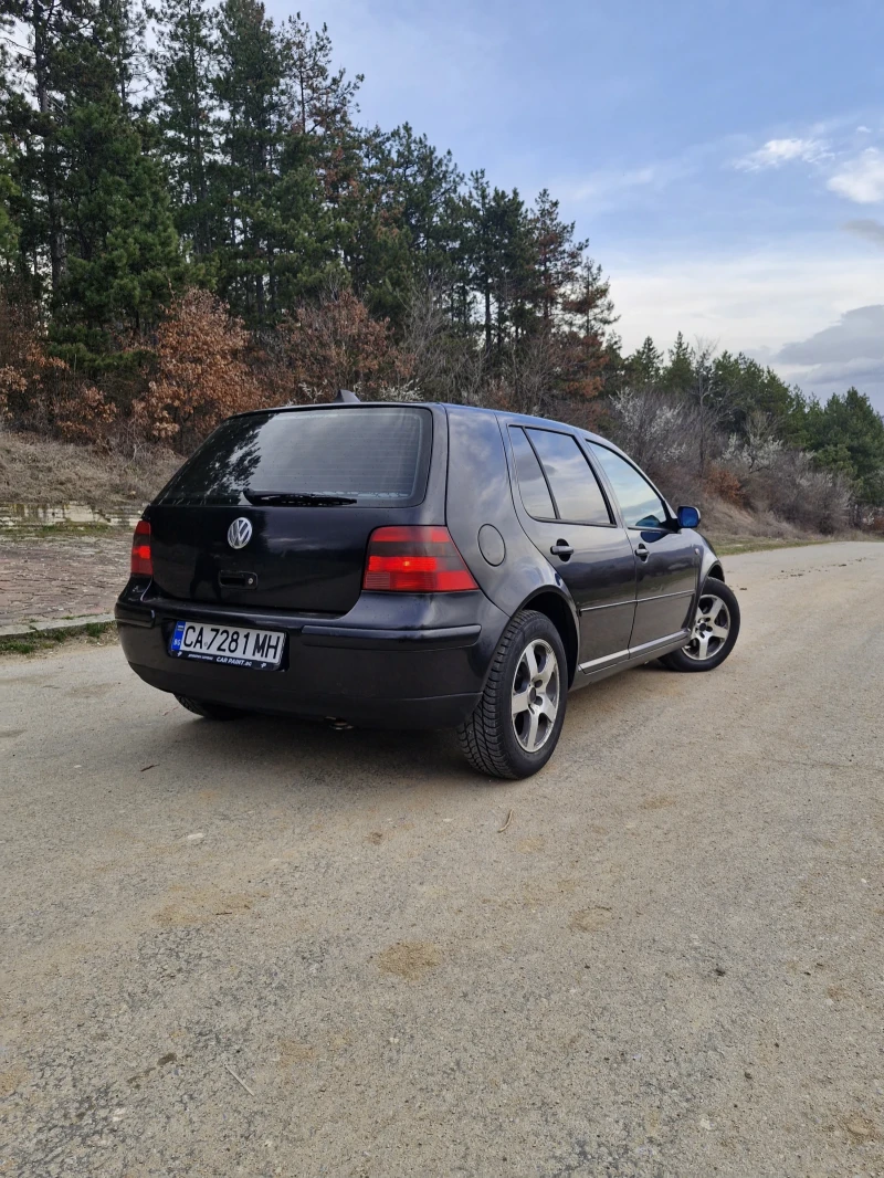 VW Golf, снимка 2 - Автомобили и джипове - 49454167