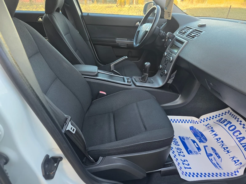 Volvo V50 FACE-1.6D2-114K.C-EВРО 5В-6 СКОРОСТИ, снимка 10 - Автомобили и джипове - 53261784