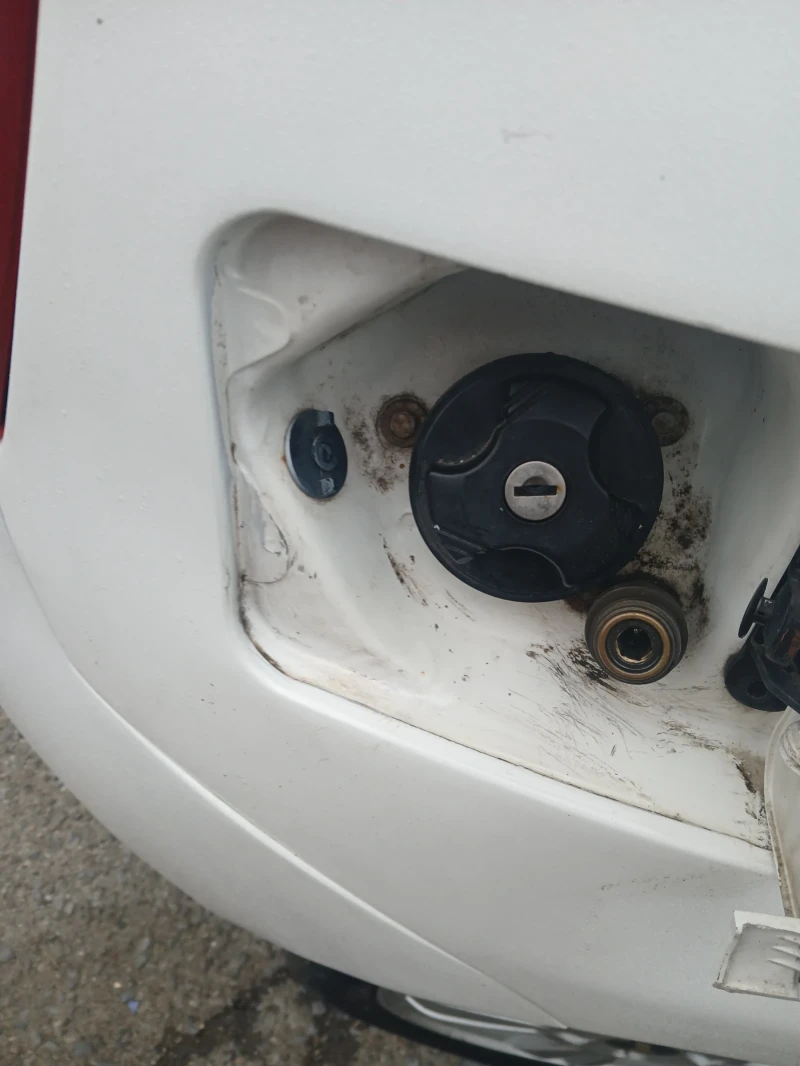 Chevrolet Aveo, снимка 8 - Автомобили и джипове - 53298142