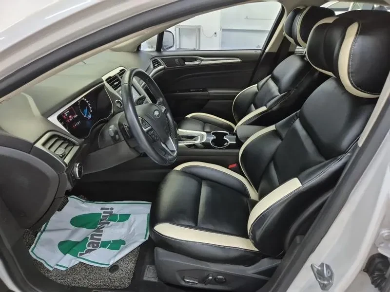Ford Mondeo 2.0 TITANIUM, снимка 11 - Автомобили и джипове - 56292739