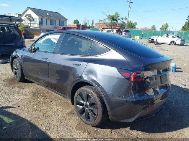 Tesla Model Y DUAL MOTOR/LONG RANGE/ТЕРМОПОМПА/CARFAX, снимка 4 - Автомобили и джипове - 56655528
