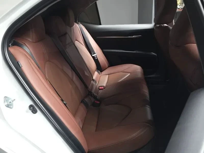 Toyota Camry, снимка 12 - Автомобили и джипове - 56740272
