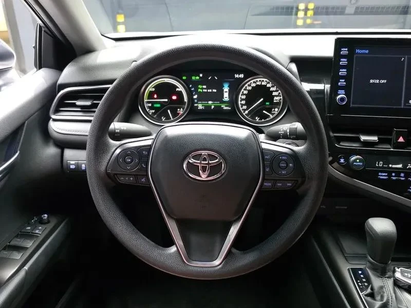 Toyota Camry, снимка 13 - Автомобили и джипове - 56740272