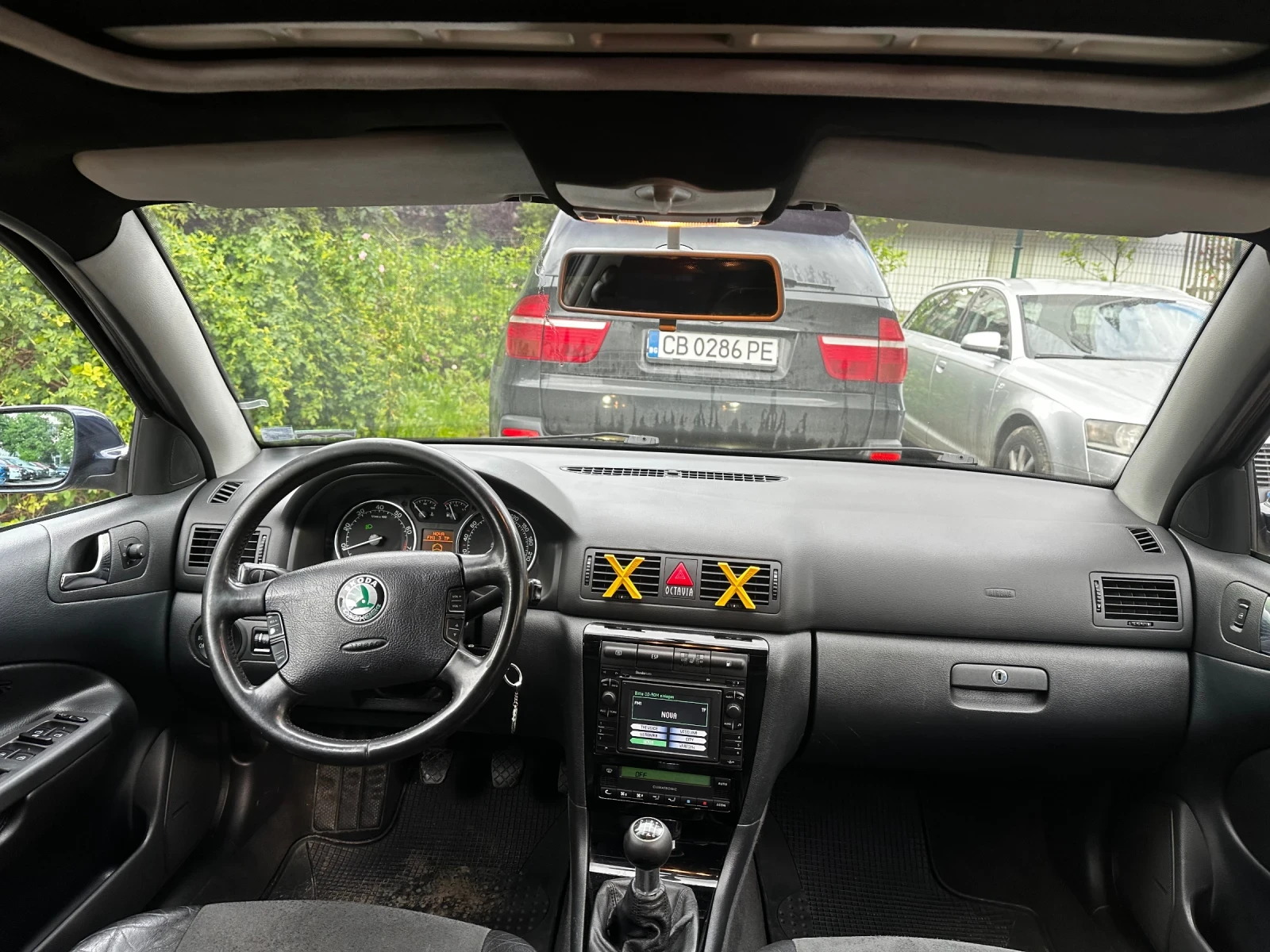 Skoda Octavia  Laurin & Klement 1.8T 4X4 - изображение 8