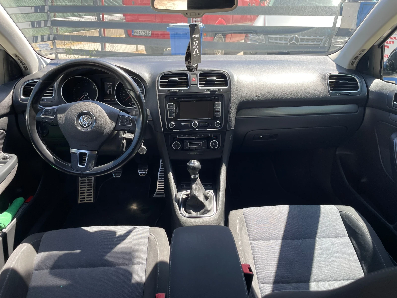 VW Golf VI Variant 1.6 TDI - изображение 10
