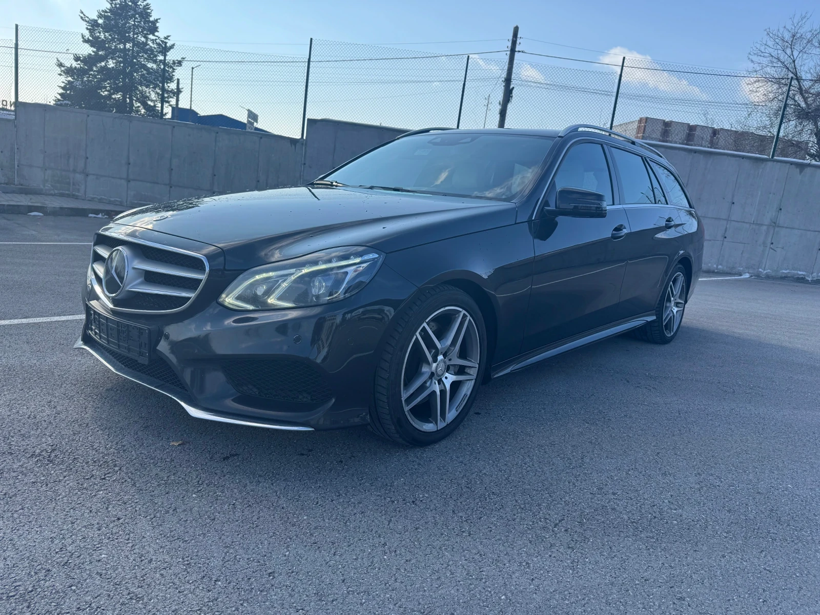 Mercedes-Benz E 350 AMG пакет  - изображение 3