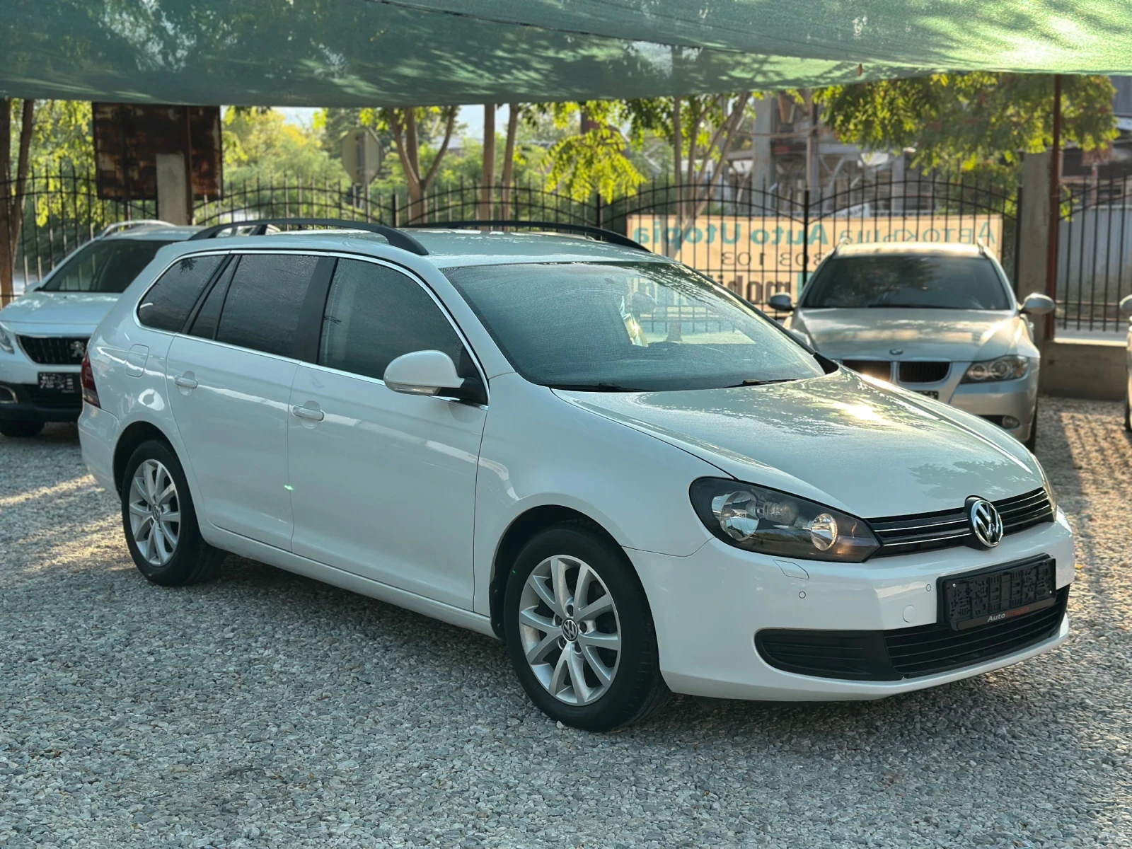 VW Golf ПОДГРЕВ/ПАРКТРОНИК/АВТОМАТ - изображение 3