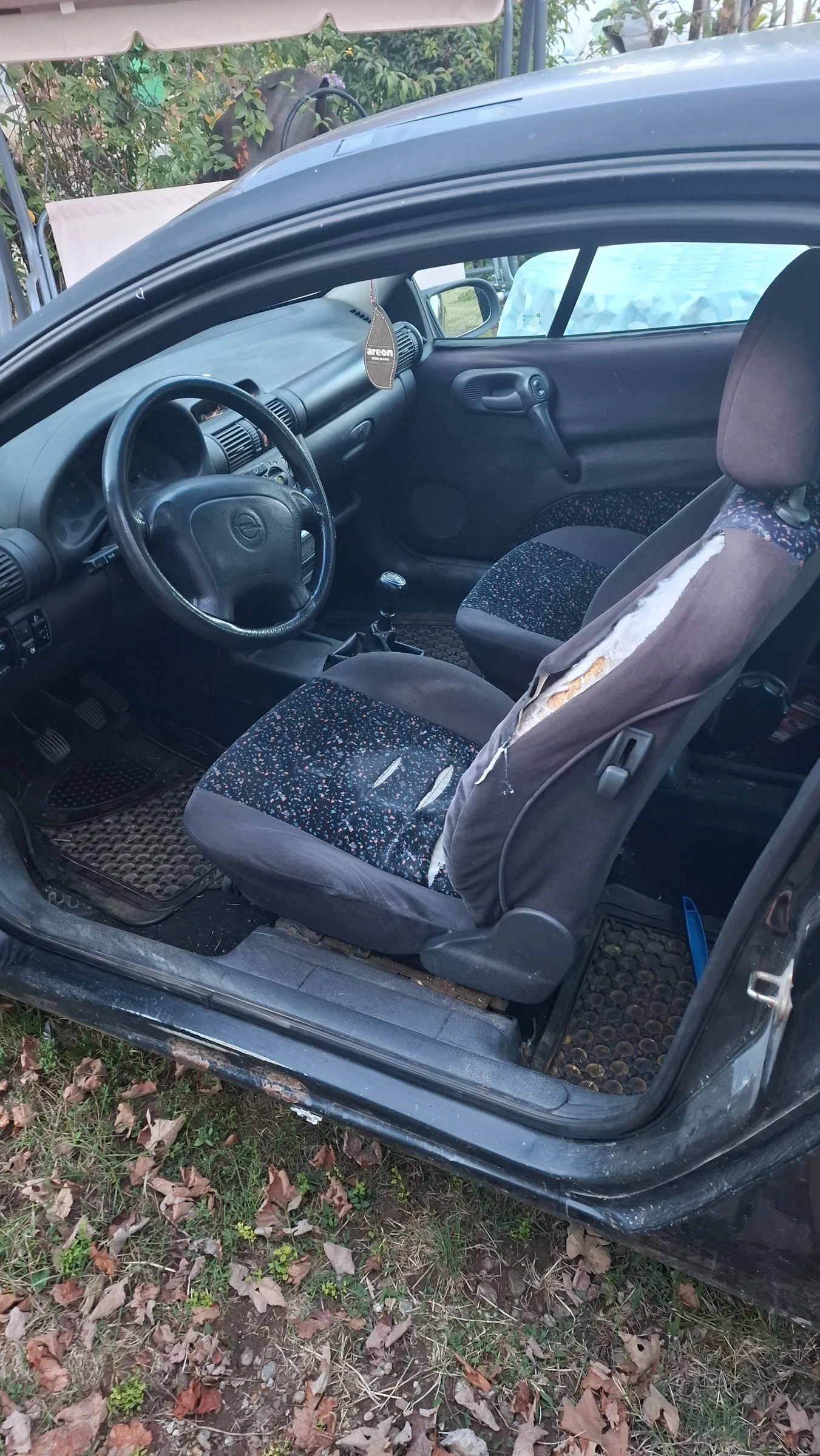 Opel Tigra 1.4 - изображение 6