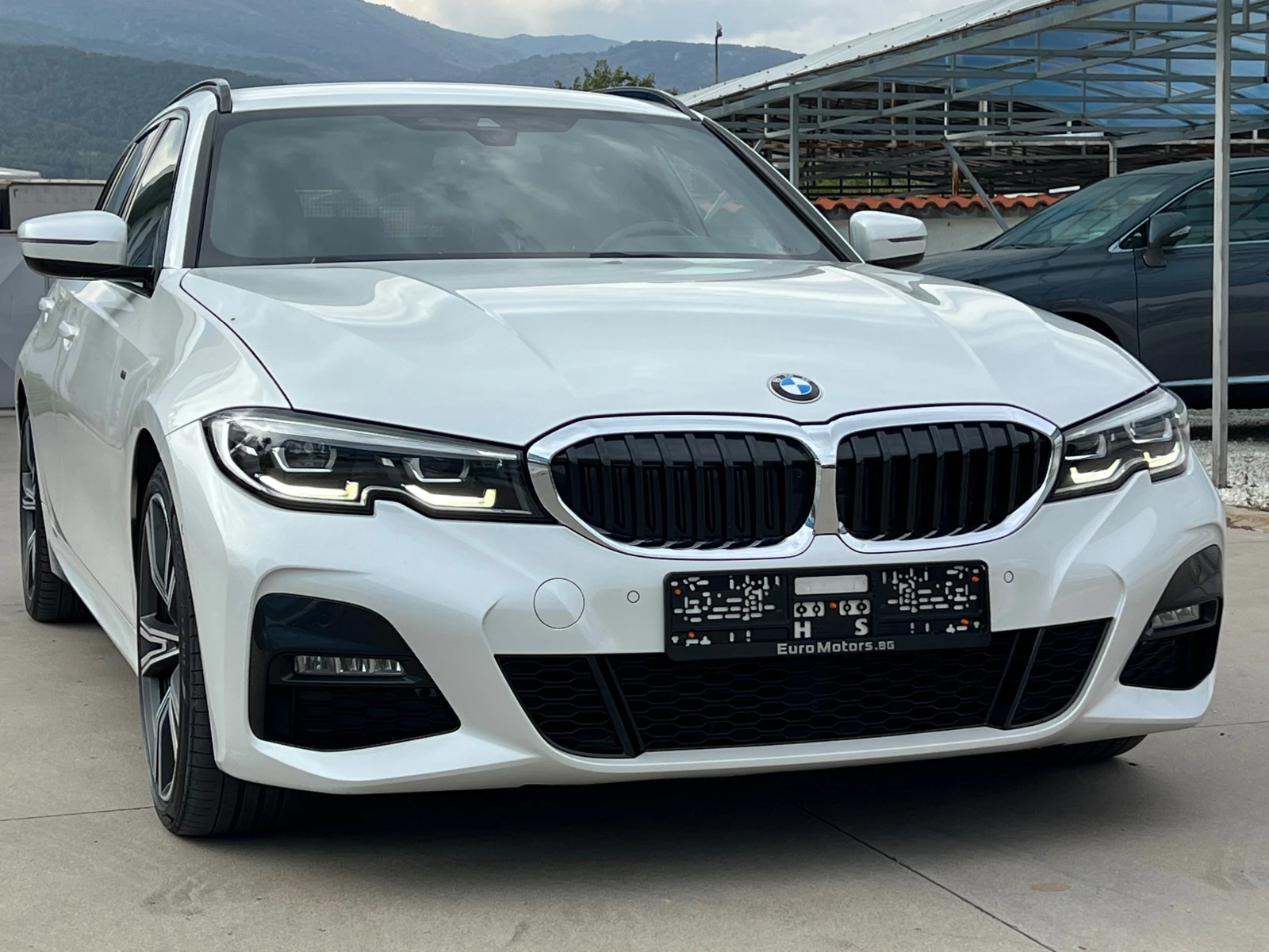 BMW 330 d, X-Drive, MHEV 48V, M SPORT, INDIVIDUAL-KATO HOB - изображение 3