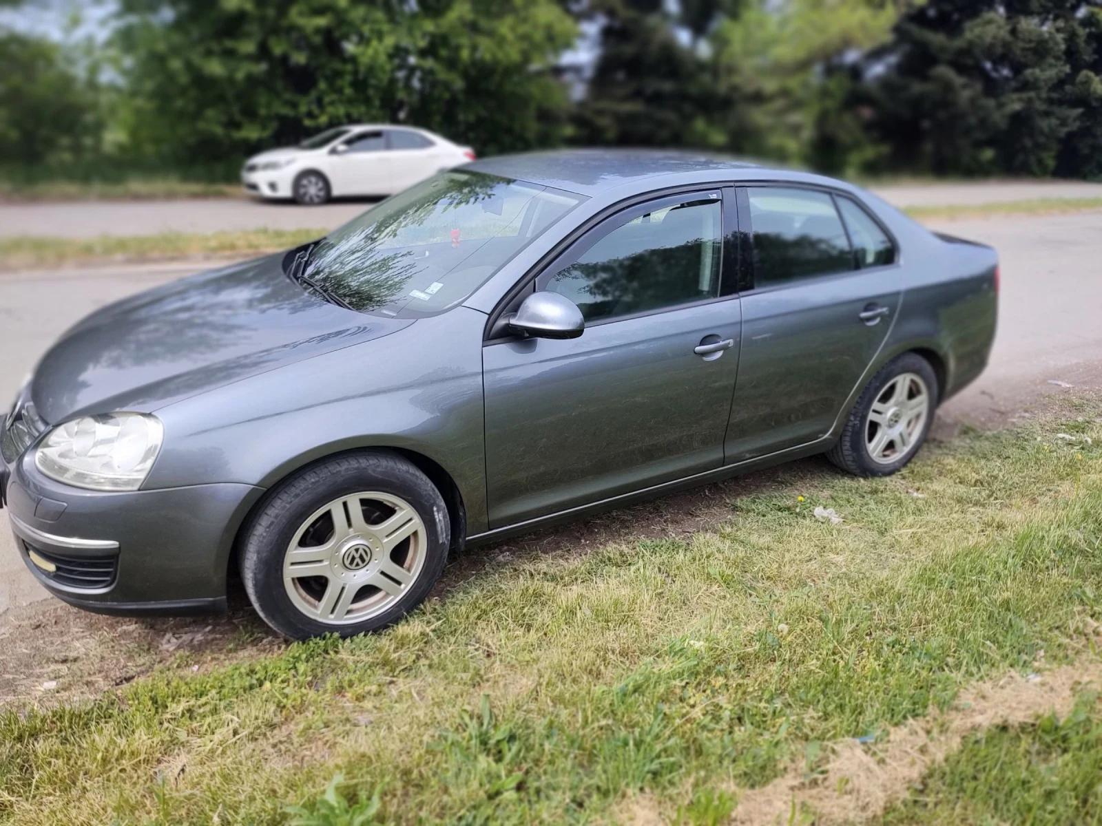 VW Jetta  - изображение 2