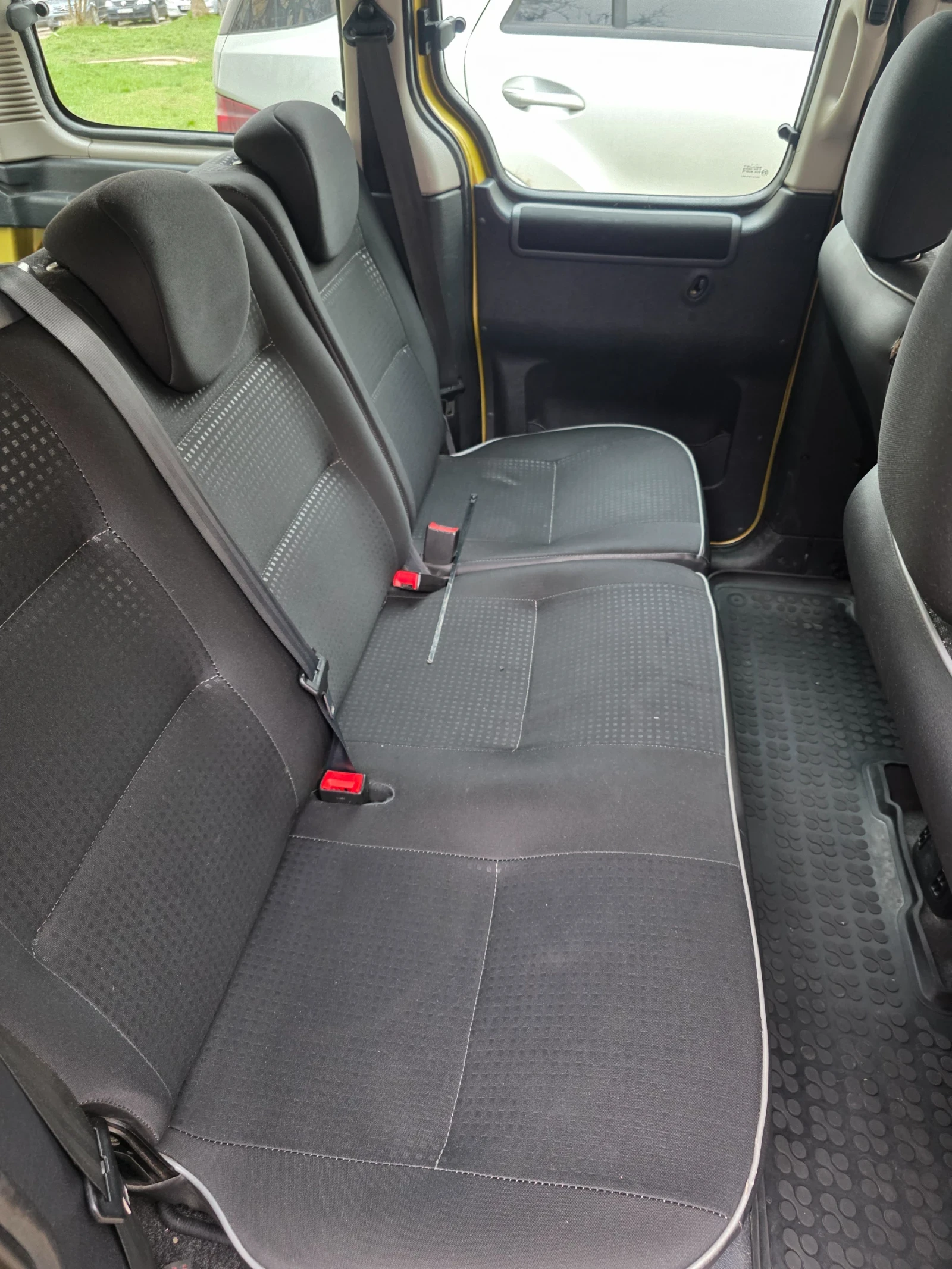 Peugeot Partner, снимка 4 - Автомобили и джипове - 53009370