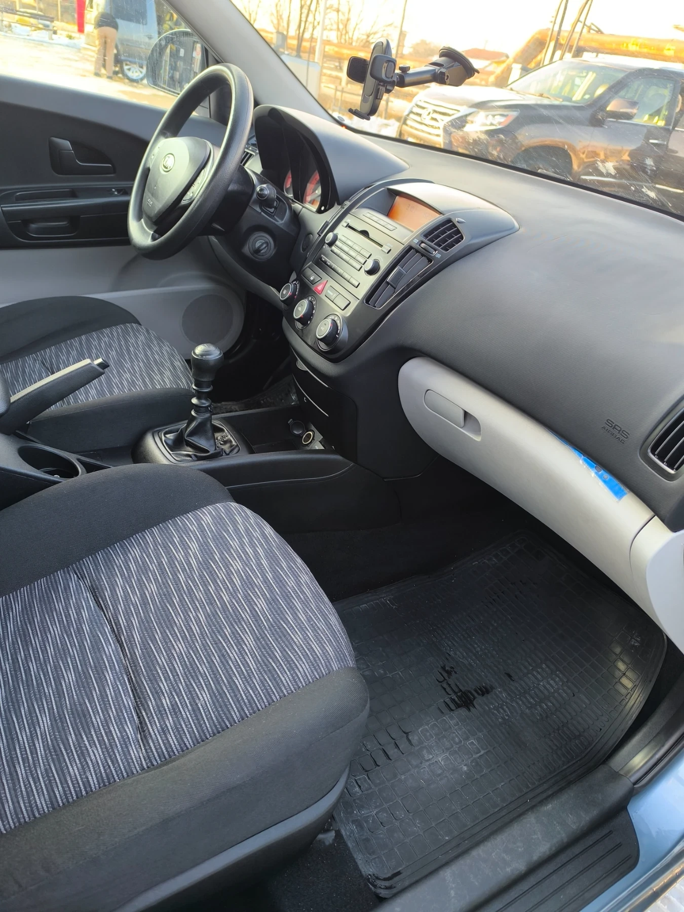 Kia Ceed 134 000км.-проверени, бензин/газ(томасето) 105к.с. - изображение 10