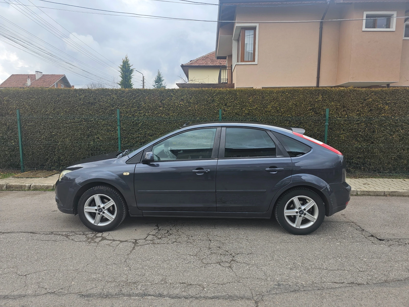 Ford Focus 1.6 Газ-инж - изображение 2