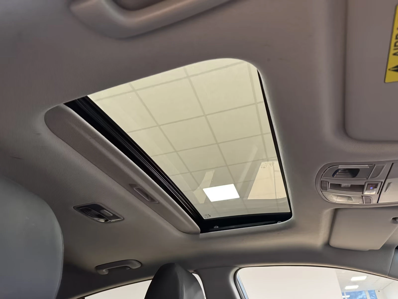 Hyundai Ioniq ELEKTRO/136HP/PRIME/CAM/MEMO/INFINITY/LED/891g, снимка 14 - Автомобили и джипове - 53779129