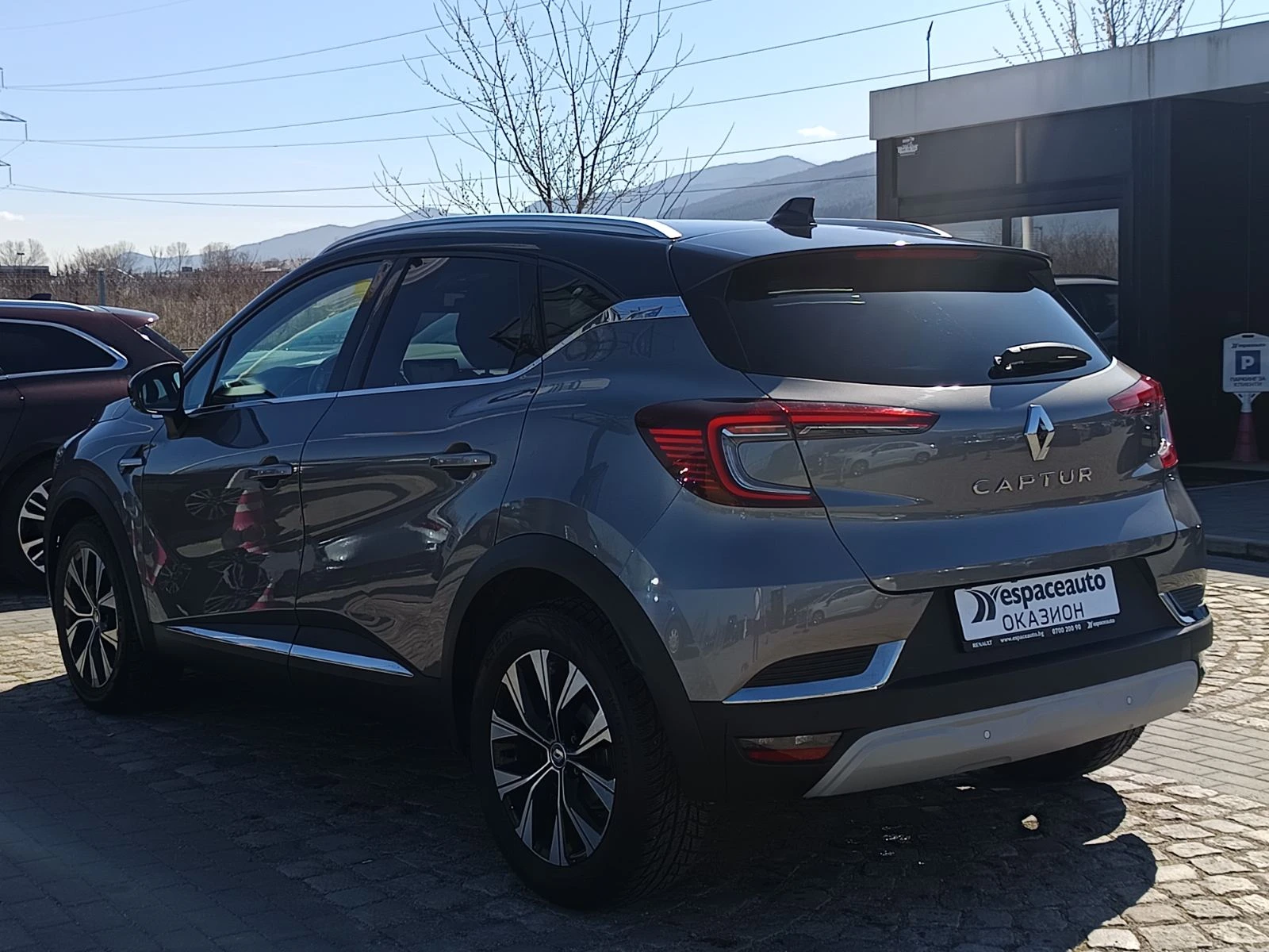 Renault Captur 1.3Тce/ 140к.с. EDC7, снимка 4 - Автомобили и джипове - 53815922