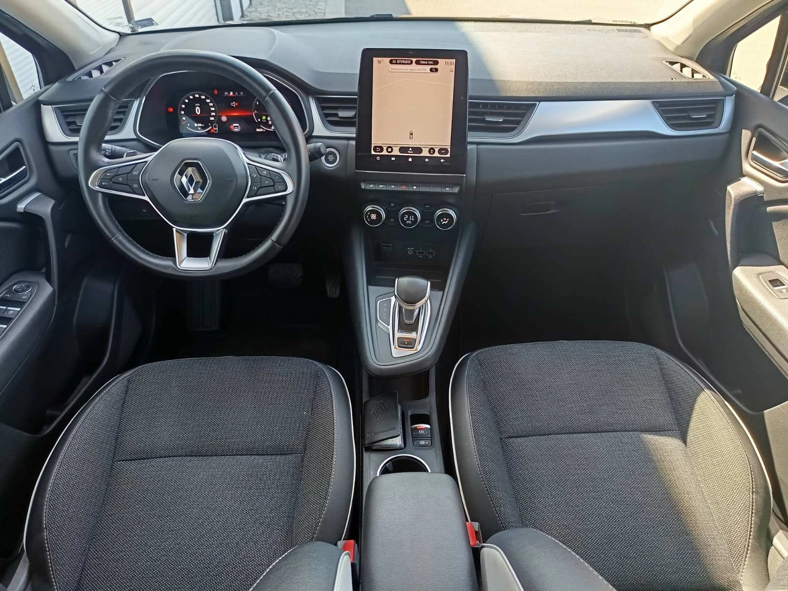 Renault Captur 1.3Тce/ 140к.с. EDC7, снимка 8 - Автомобили и джипове - 53815922