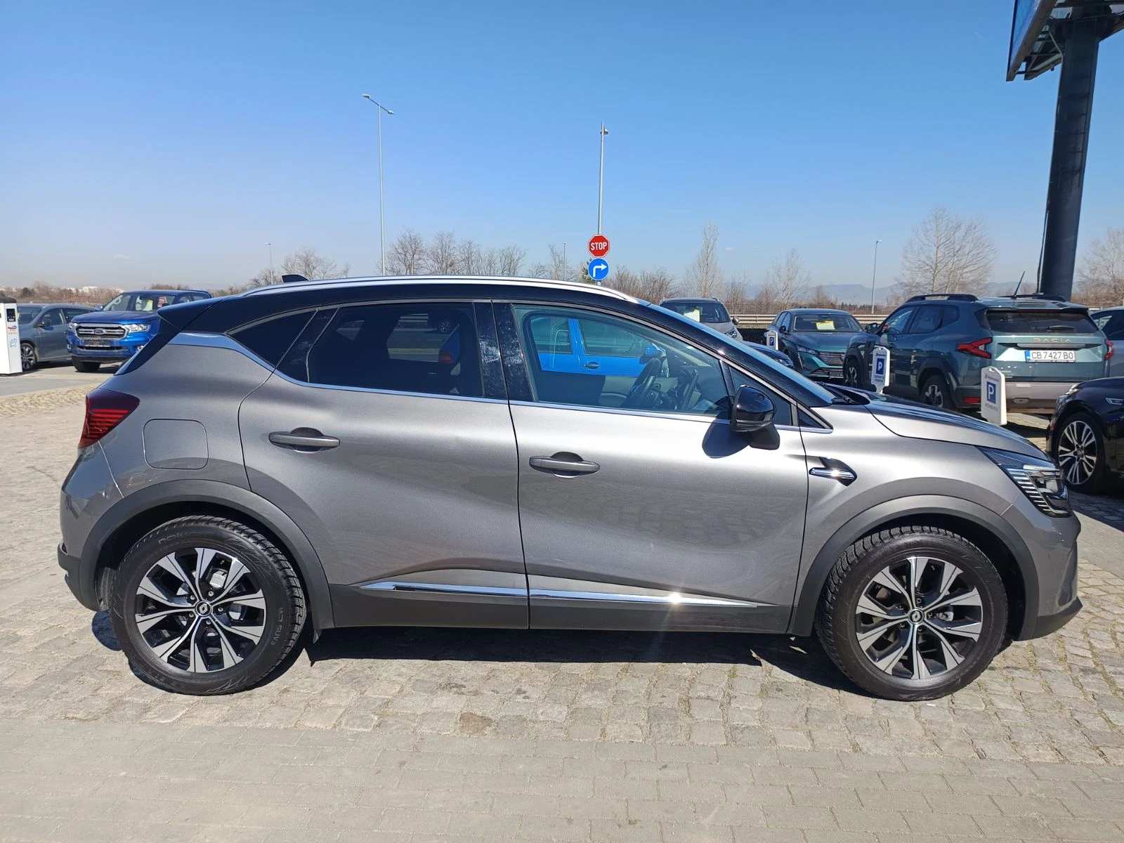 Renault Captur 1.3Тce/ 140к.с. EDC7, снимка 7 - Автомобили и джипове - 53815922