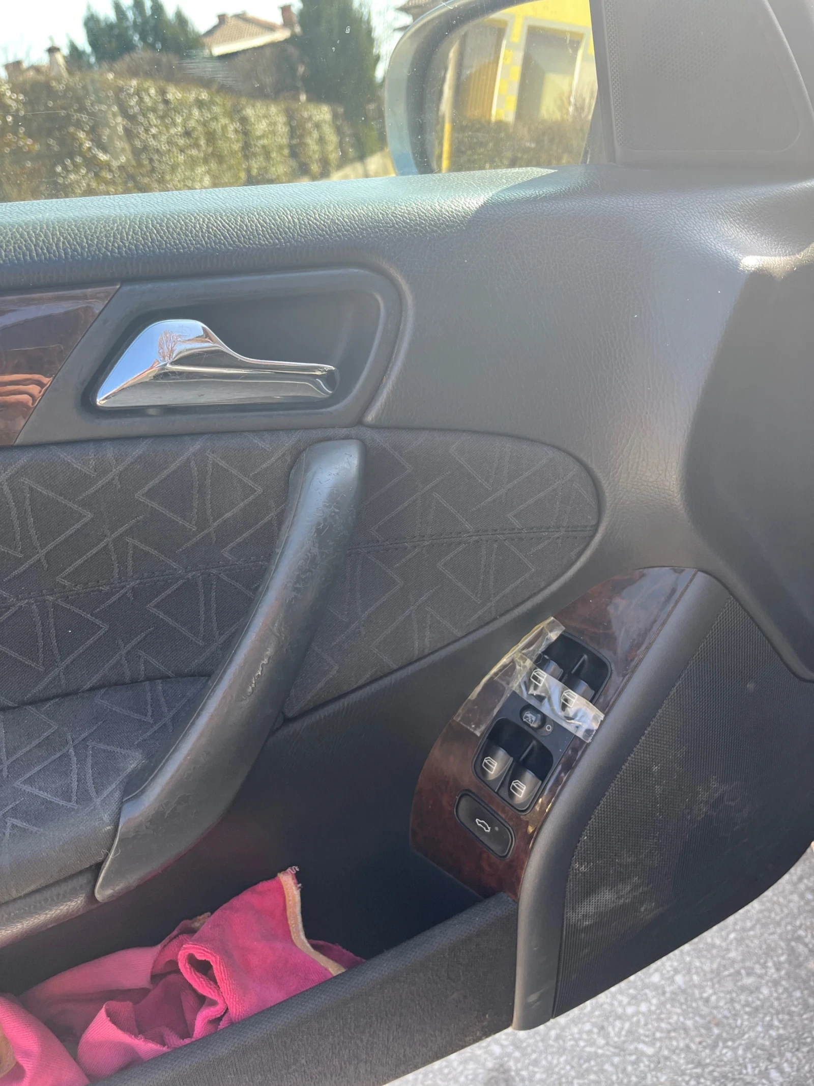 Mercedes-Benz C 220 C 220 CDI, снимка 11 - Автомобили и джипове - 53861931