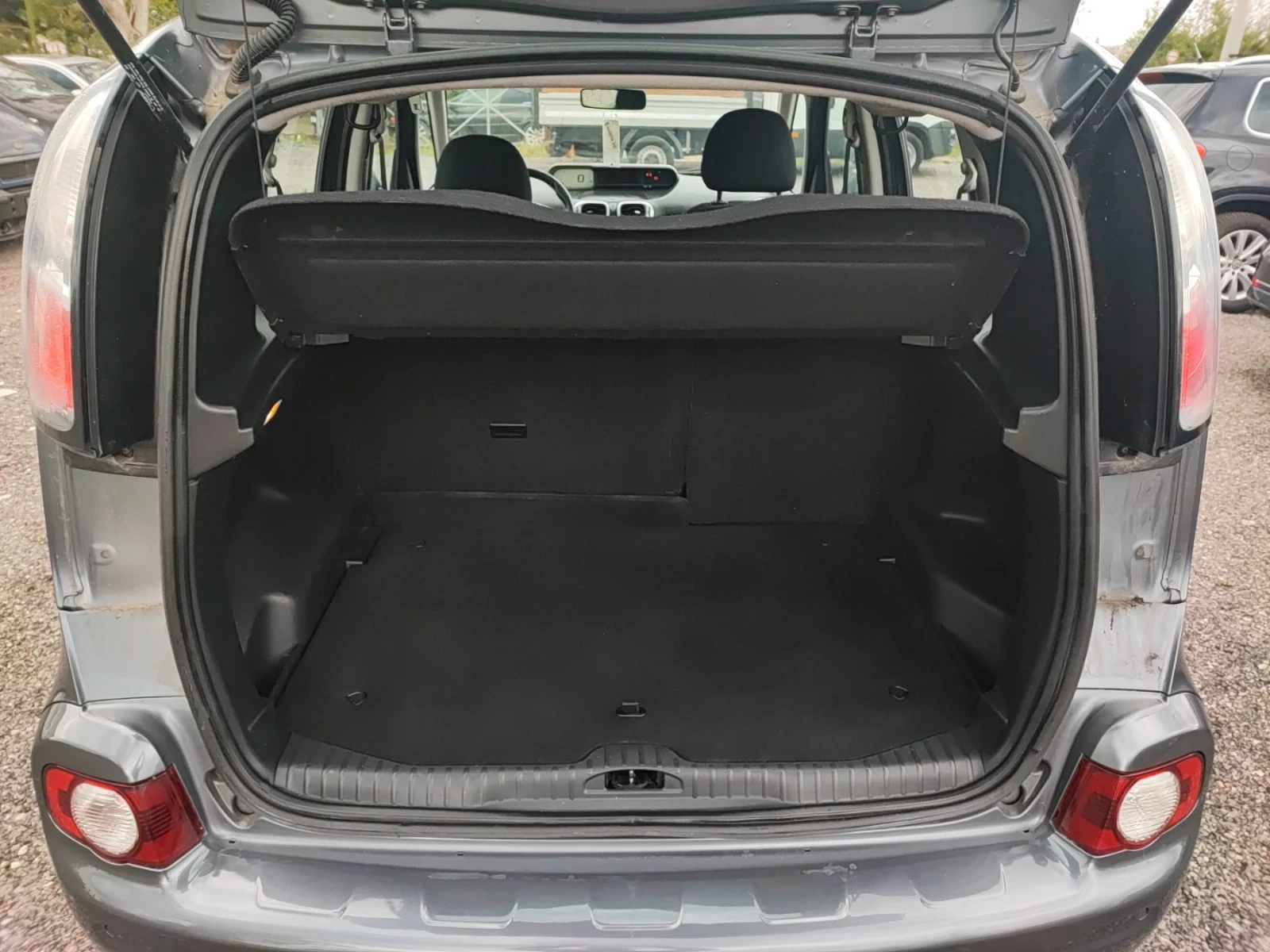 Citroen C3 Picasso Exclusive 1.4БЕНЗИН, снимка 14 - Автомобили и джипове - 54414072