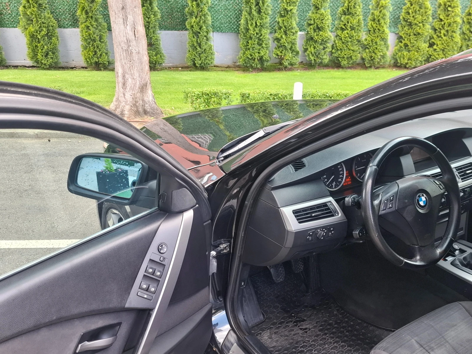 BMW 520, снимка 6 - Автомобили и джипове - 54427806