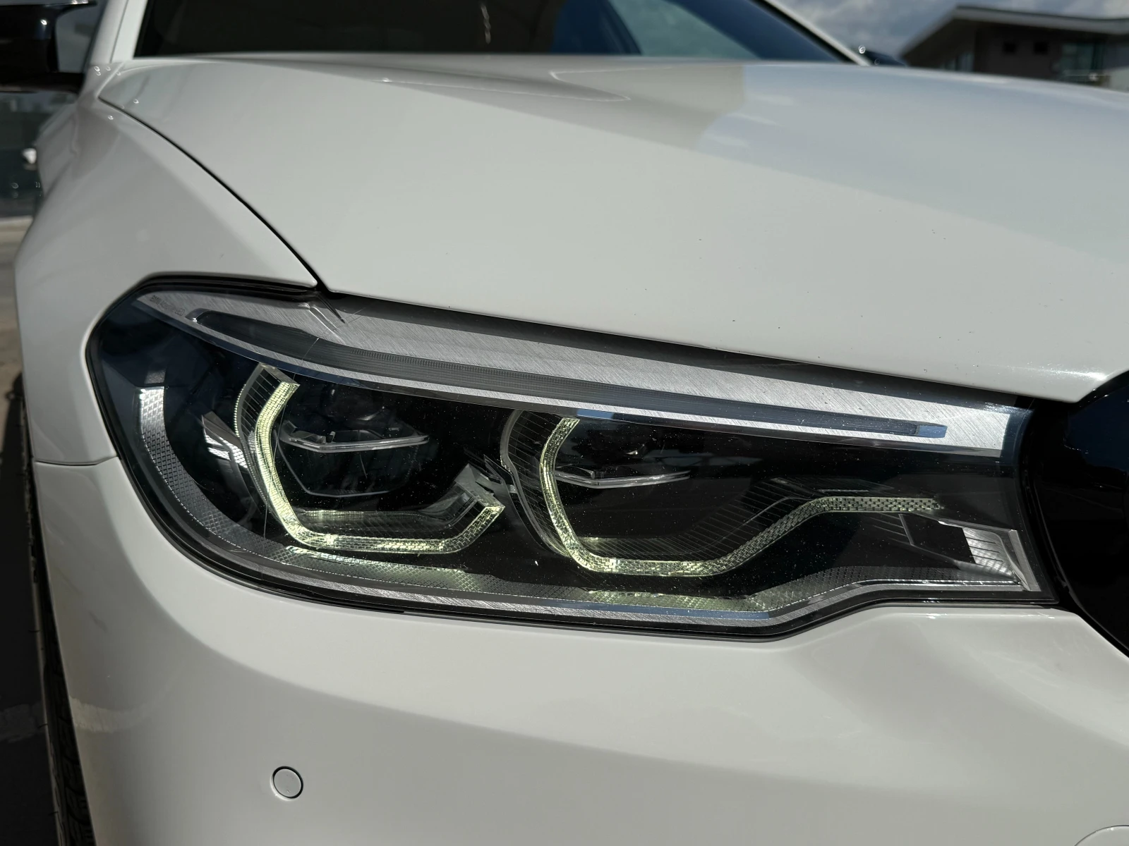 BMW 530 D 6 МЕСЕЦА ГАРАНЦИЯ/M Pack 265к.с. Laser/Германия, снимка 7 - Автомобили и джипове - 54625756