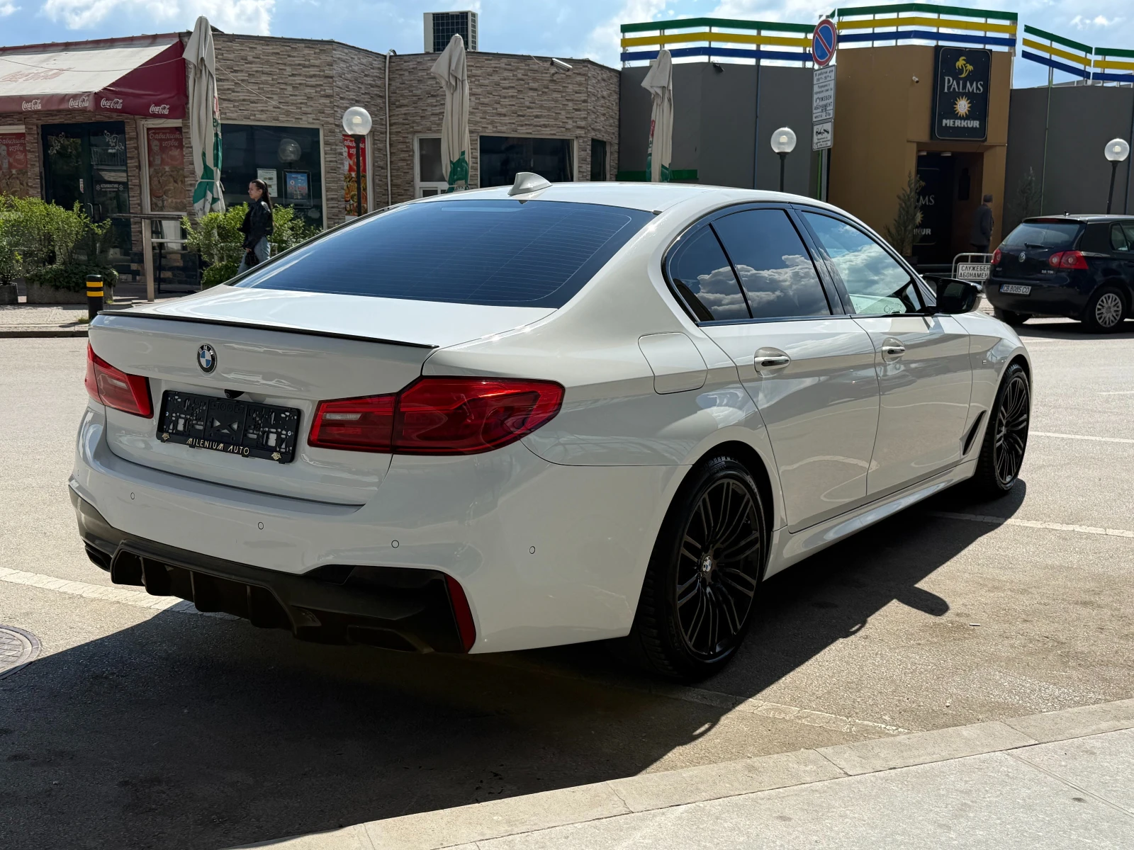 BMW 530 D 6 МЕСЕЦА ГАРАНЦИЯ/M Pack 265к.с. Laser/Германия, снимка 4 - Автомобили и джипове - 54625756