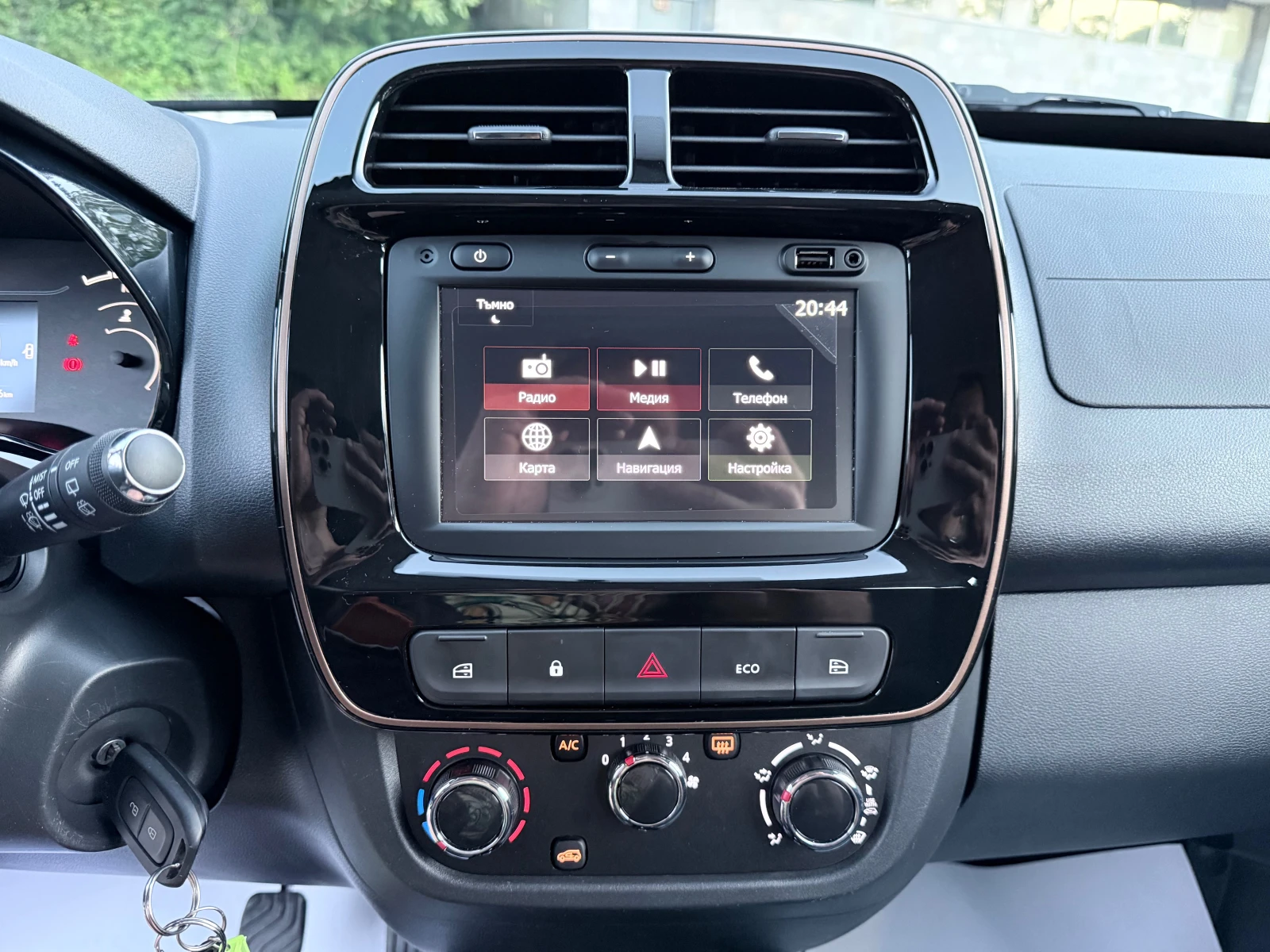 Dacia Spring EXTREME* 65* В ГАРАНЦИЯ* Лизинг* , снимка 13 - Автомобили и джипове - 54773536