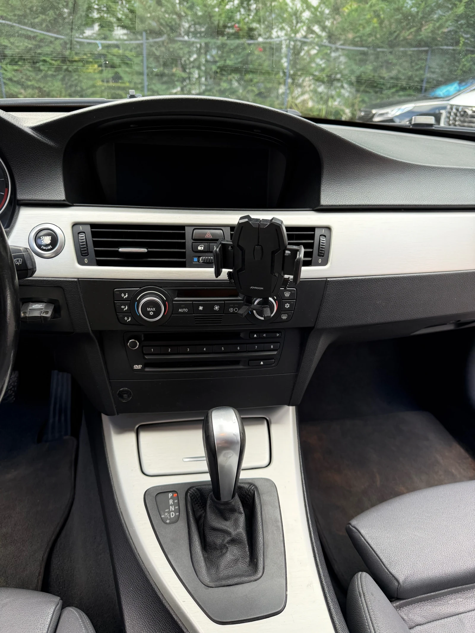 BMW 330 E90 ЗАДНО АВТОМАТИК, снимка 9 - Автомобили и джипове - 55425617