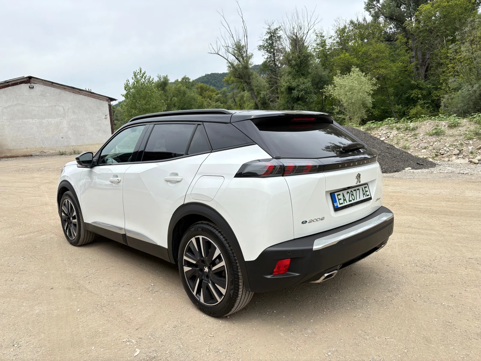 Peugeot 2008 GT Line 52kwh, снимка 7 - Автомобили и джипове - 55432583