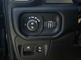 Dodge RAM 1500 2019 * Sport * ПАНОРАМА * ОТ ПРЕДСТАВИТЕЛСТВО - 24890 € / 48680.61 лв. - 36604857 15