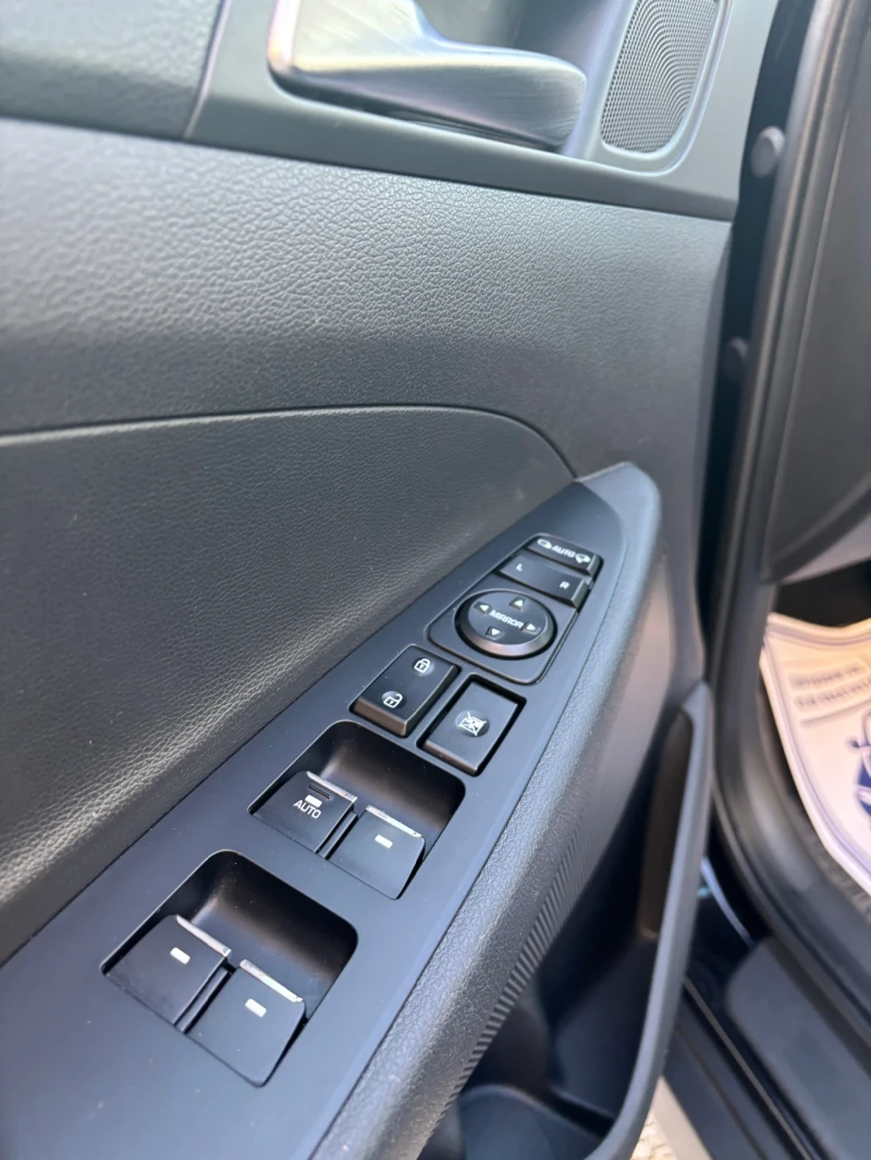 Hyundai Tucson 1.6 Реален пробег &#128285;, снимка 9 - Автомобили и джипове - 50677978
