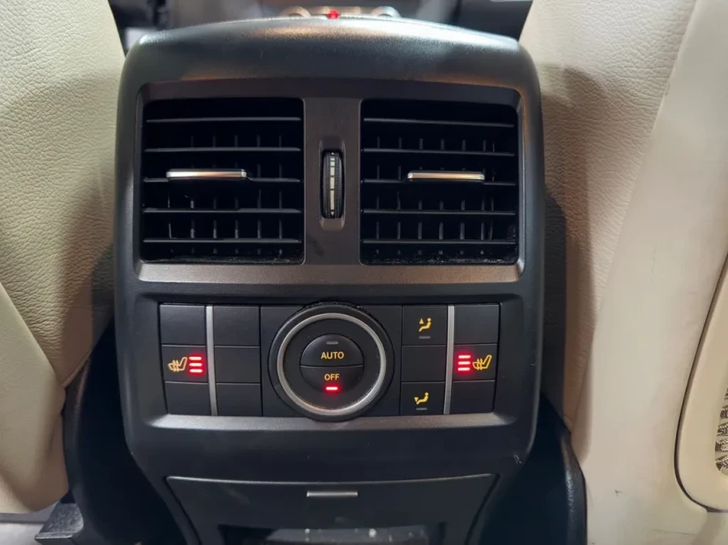 Mercedes-Benz GL 350 4 MATIC BLUETEC , снимка 15 - Автомобили и джипове - 52858864